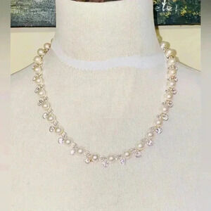 Simple necklace with beads  🌸